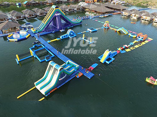 new design giant inflatable water park