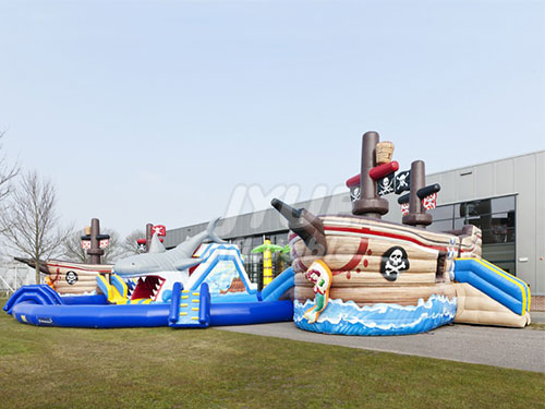 mobile amusement park