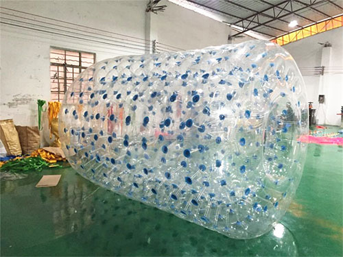 inflatable water roller