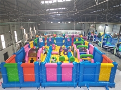 Giant Inflatable Castle Park Outdoor Inflatable Amusement Park Inflatable Fun City for Theme Park